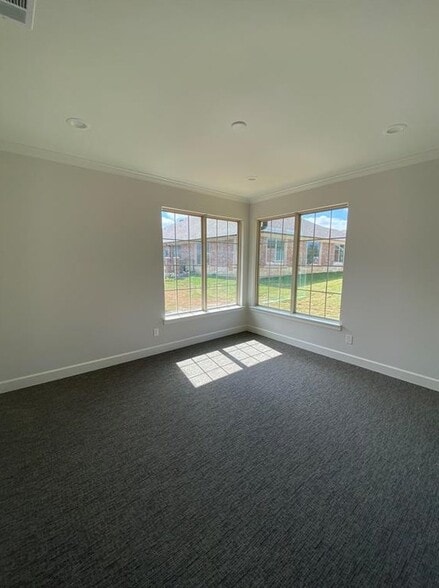 More Photos Of 8751 Collin McKinney Pky, McKinney Office Residential For Lease