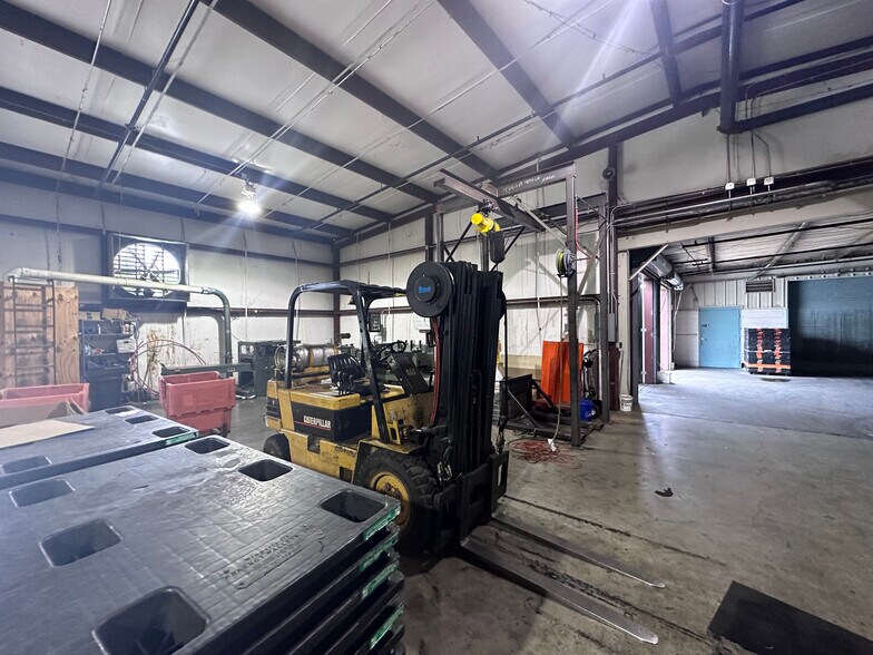 More Photos Of 505 Lake Way Pl, Tullahoma Manufacturing For Sale
