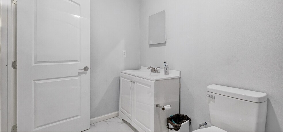 More Photos Of 1850 N FM 866, Odessa Warehouse For Sale