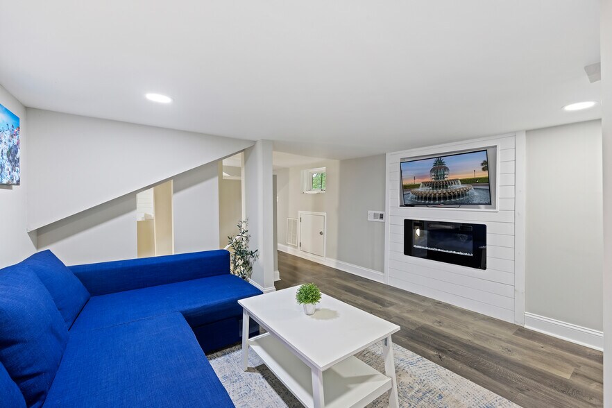 More Photos Of 2647 Bonds Ave, North Charleston Apartments For Sale