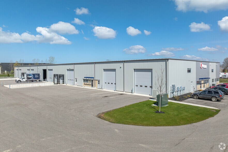 More Photos Of 72 W 64th St, Holland Manufacturing For Lease