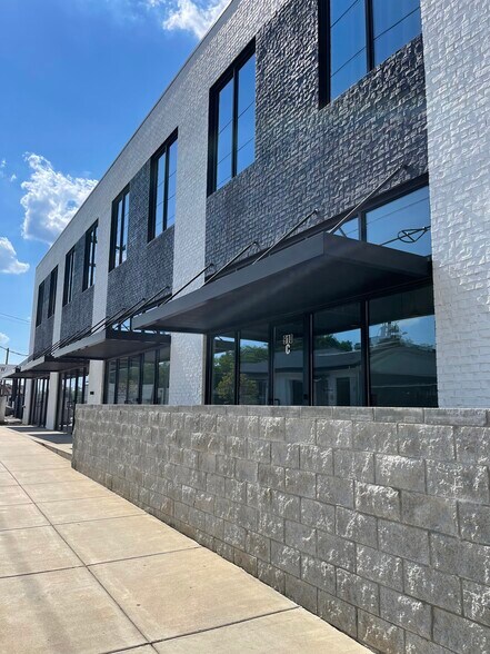 More Photos Of 916 Buchanan St, Nashville Apartments For Sale
