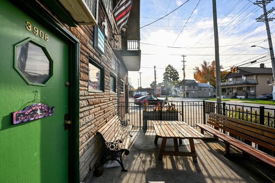 More Photos Of 3908 Denison Ave, Cleveland General Retail For Sale
