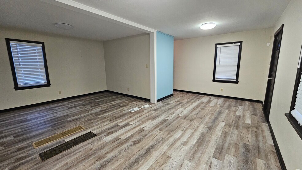 More Photos Of 2055 S Main St, Akron Office For Lease