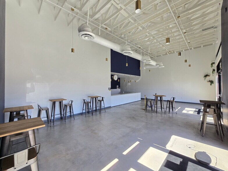 More Photos Of 5840 S Rainbow Blvd, Las Vegas Fast Food For Lease