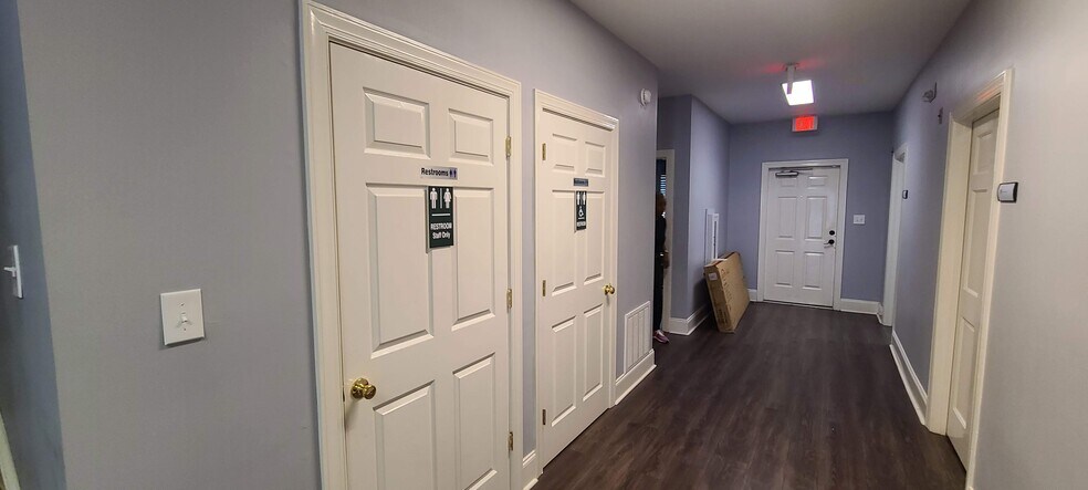 More Photos Of 1903 Wrightsboro Rd, Augusta Medical For Lease