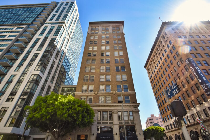 More Photos Of 758 S Spring St, Los Angeles Apartments For Lease