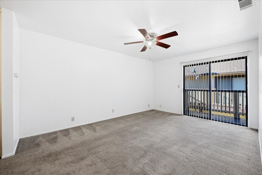 More Photos Of 3337 La Canada Dr, Cameron Park Apartments For Sale