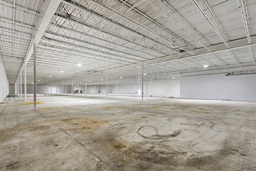 More Photos Of 8674 PA-61, Coal Township General Retail For Sale