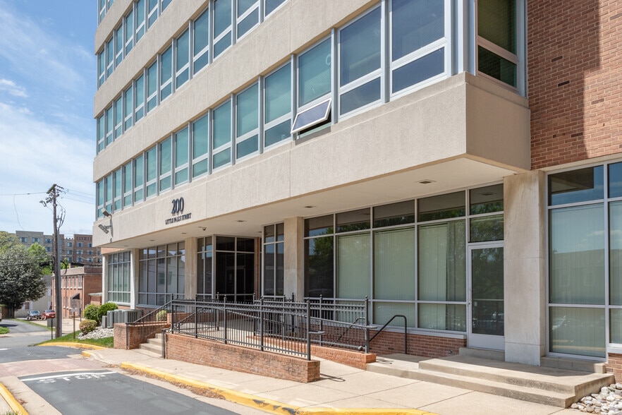 More Photos Of 200 Little Falls St, Falls Church Office For Lease