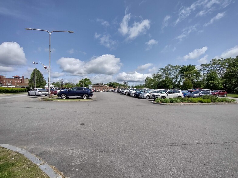 More Photos Of 1 Mill Plz, Laconia Office For Sale