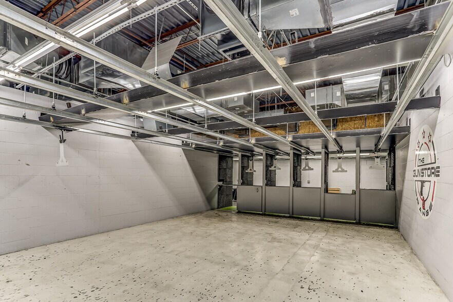 More Photos Of 6920 Winchester Rd, Memphis Freestanding For Sale