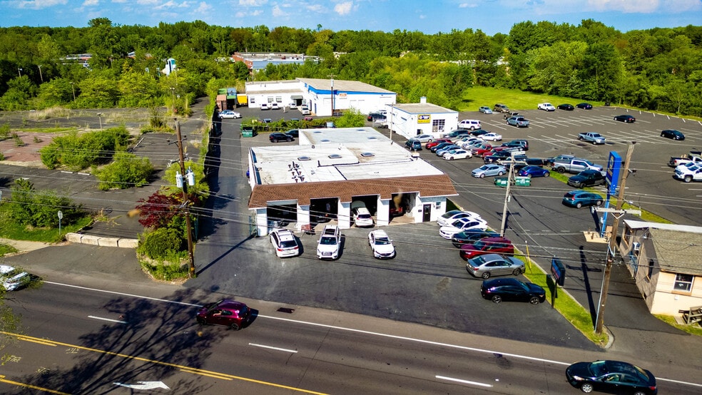 More Photos Of 2531 Street Rd, Bensalem Auto Repair For Sale