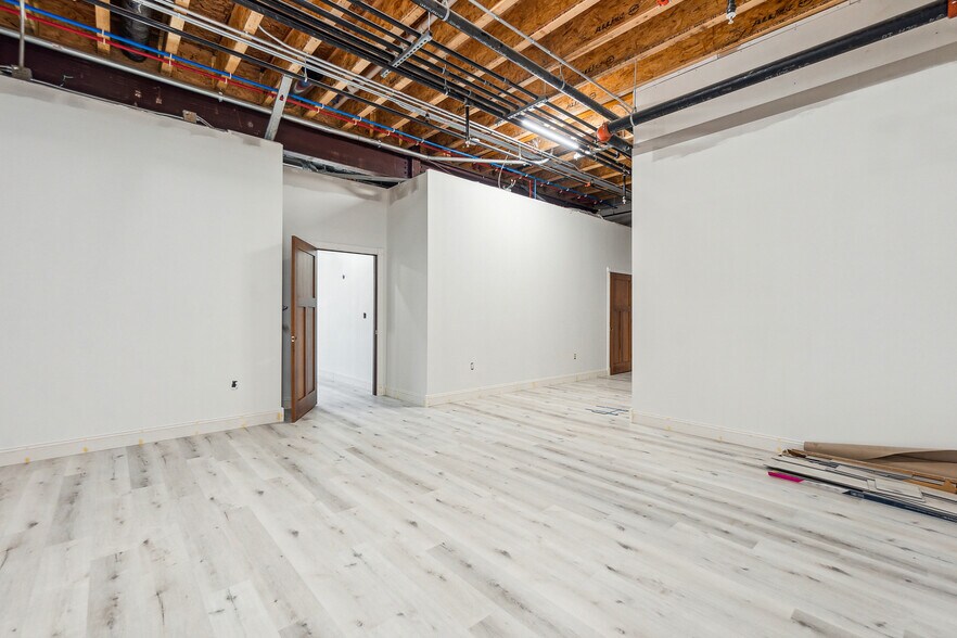 More Photos Of 120 N Bridge St, Linden Storefront Retail Office For Lease