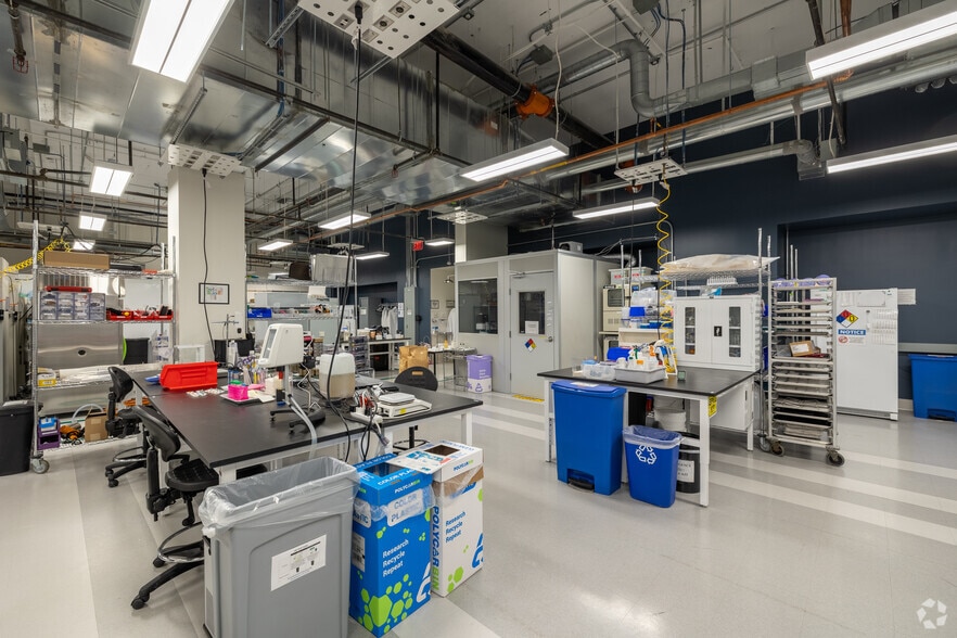 More Photos Of 500 Rutherford Ave, Charlestown Office For Lease