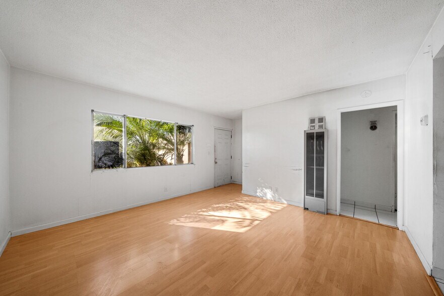 More Photos Of 339-341 E 220th St, Carson Multifamily For Sale