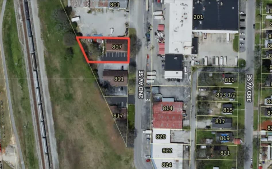 Primary Photo Of 807 2nd Ave SE, Decatur Office For Lease