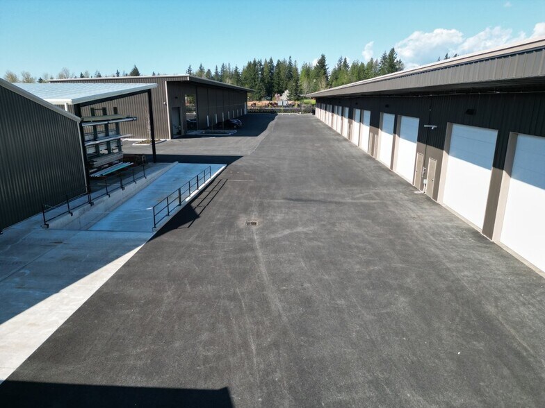 More Photos Of 2024 Farman St N, Enumclaw Distribution For Lease