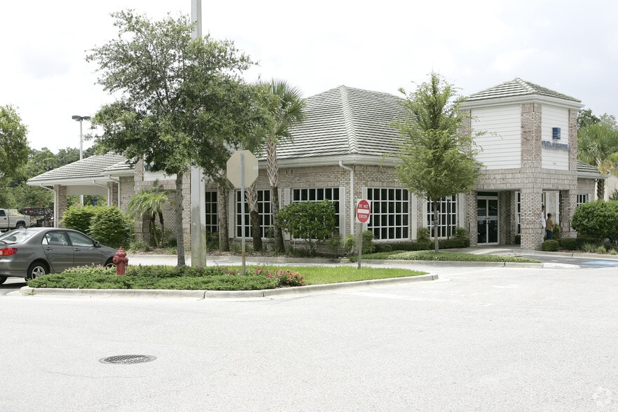 More Photos Of 7835-7897 Gunn Hwy, Tampa General Retail For Lease