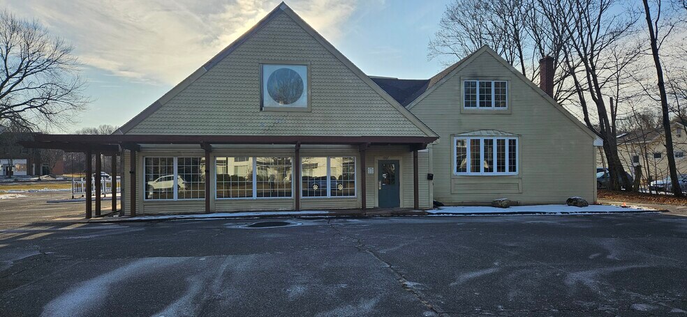 More Photos Of 1067 Farmington Ave, Farmington Land For Lease