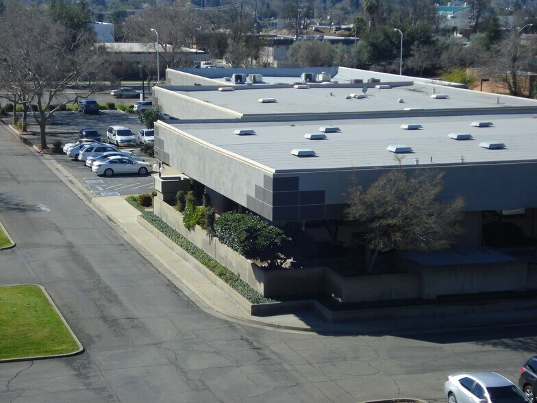 More Photos Of 1310 E Shaw Ave, Fresno Unknown For Lease