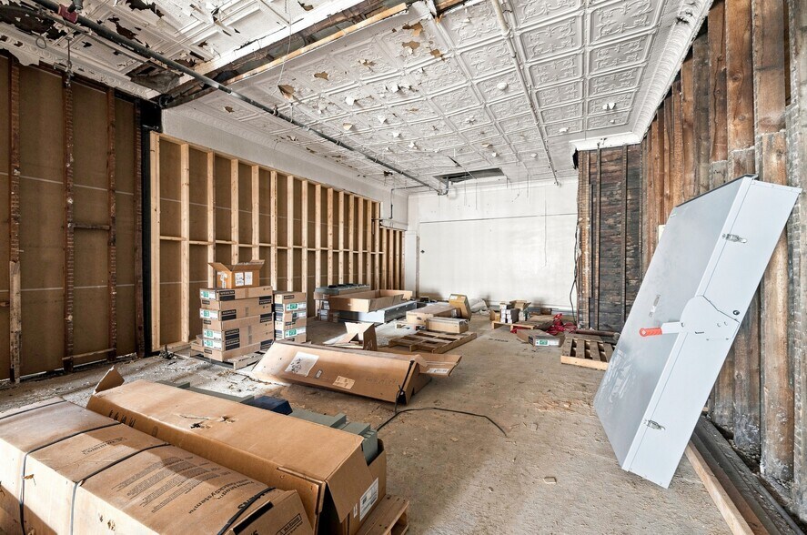 More Photos Of 4-12 Parker St, Gardner Apartments For Sale