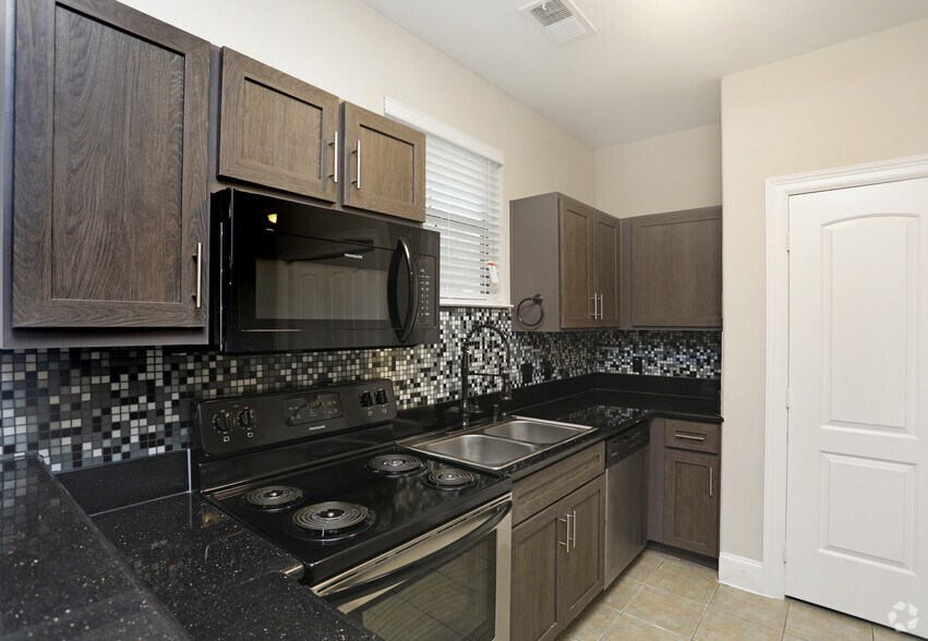 More Photos Of 14827 Mittlestedt Champions Dr, Houston Apartments For Sale