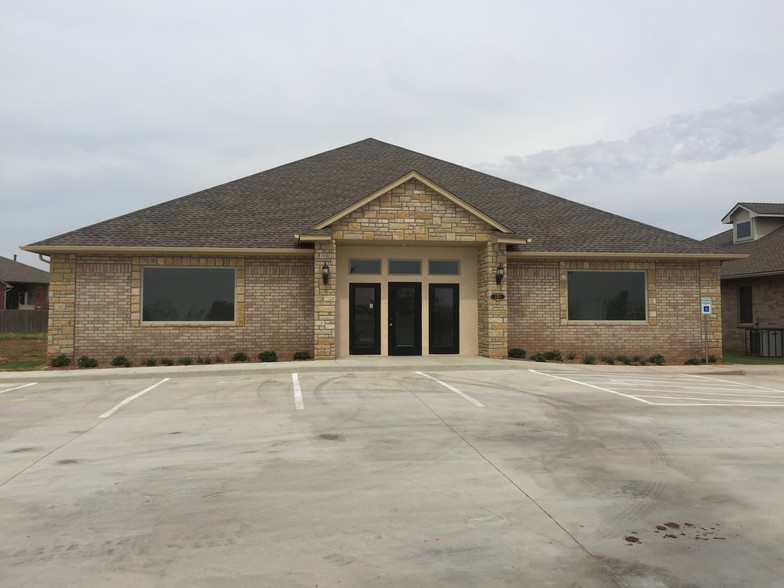 Primary Photo Of 2256 NW 164th St, Edmond Office For Lease