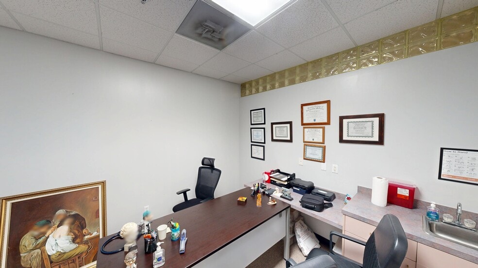 More Photos Of 8809 Commodity Cir, Orlando Medical For Lease