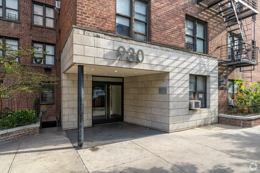 More Photos Of 930 Sheridan Ave, Bronx Apartments For Lease