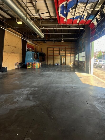 More Photos Of 918 W 1st Ave, Denver Bar For Lease