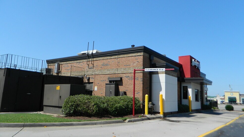 More Photos Of 1066 Independence Blvd, Virginia Beach Fast Food For Lease