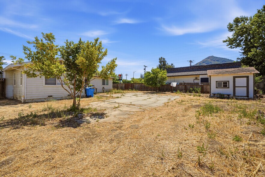 More Photos Of 285 W Main Ave, Morgan Hill Storefront Retail Residential For Sale