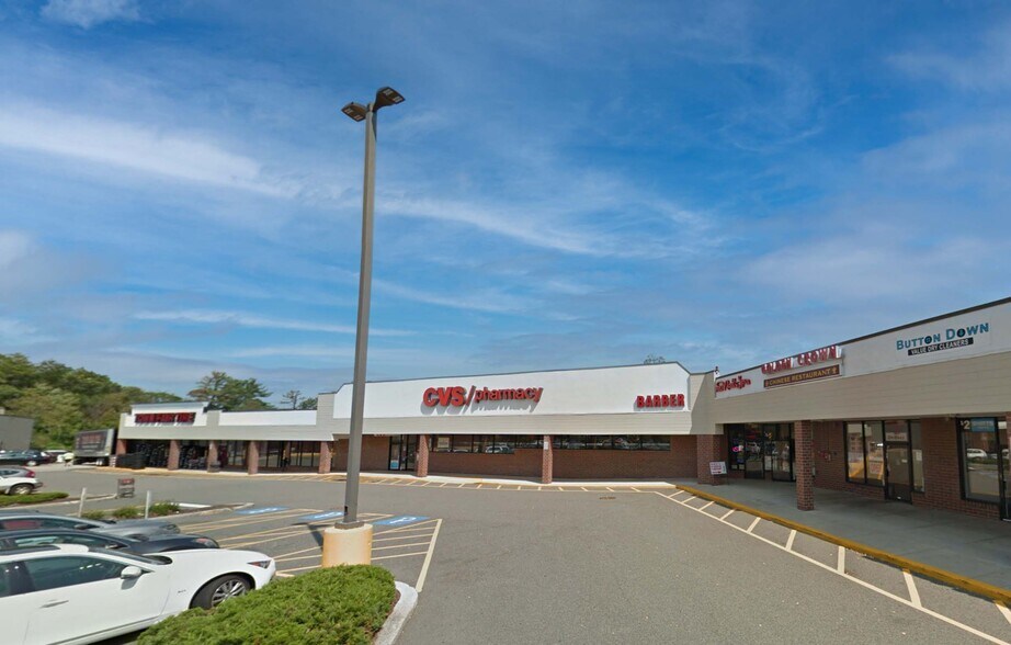 More Photos Of 238-310 Grove St, Braintree Unknown For Lease