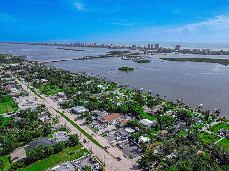 More Photos Of 4651 S Ridgewood Ave, Port Orange Auto Repair For Sale