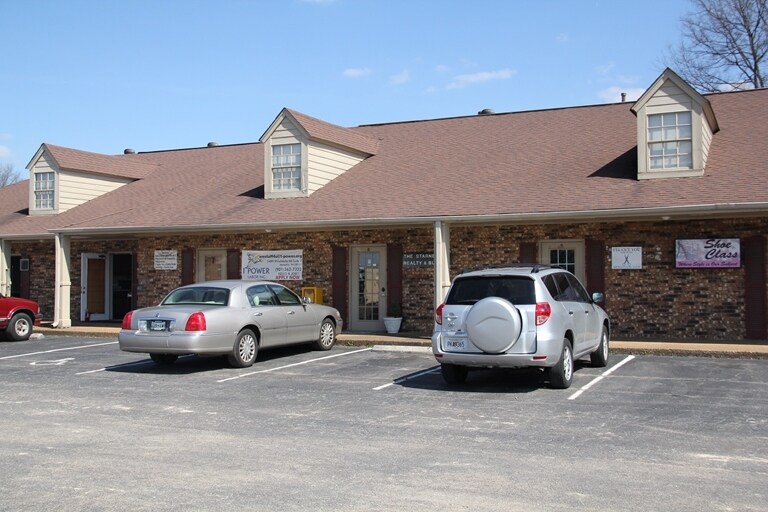 More Photos Of 5501 Winchester Rd, Memphis Office Residential For Sale