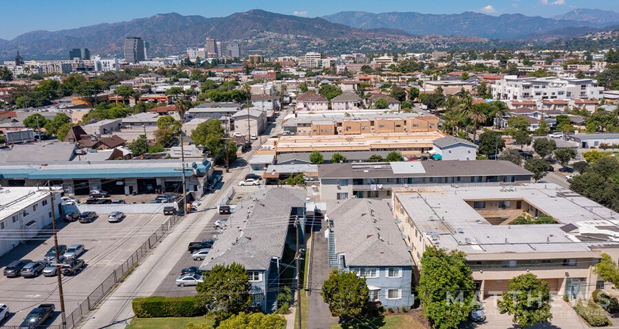 More Photos Of 421-& 427 E Acacia Ave, Glendale Apartments For Sale