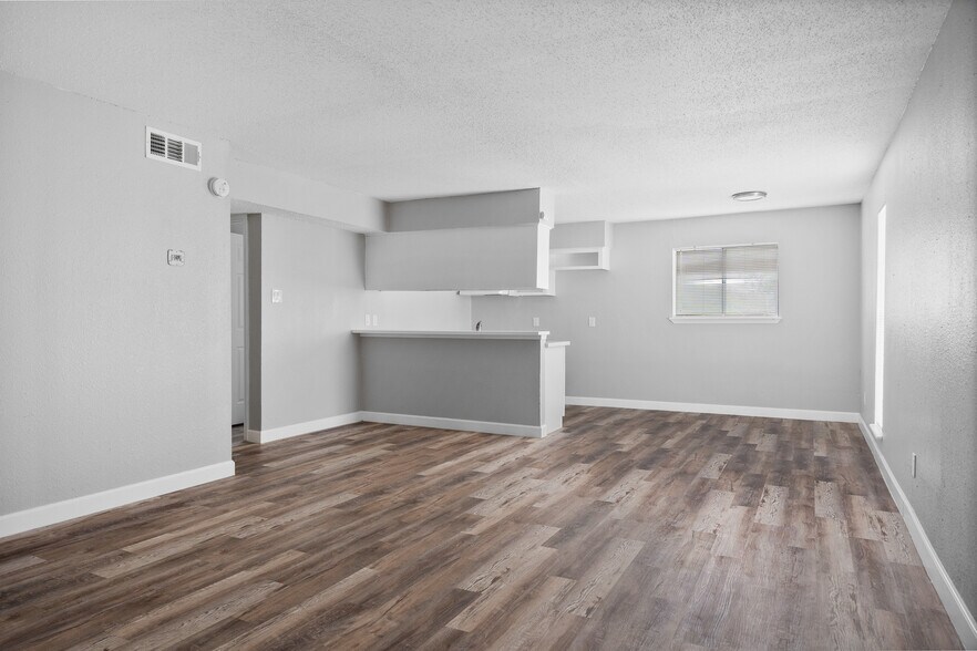 More Photos Of 10518 Heizer Dr, Corpus Christi Apartments For Sale