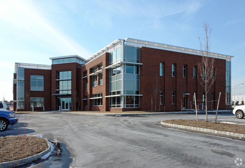 More Photos Of 1720 Spillman Dr, Bethlehem Office For Sale