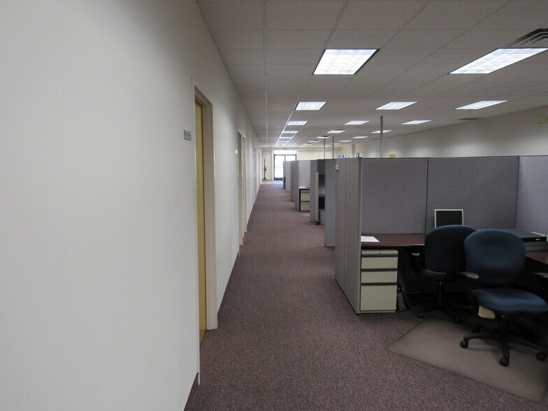 More Photos Of 2850 Brunswick Pike, Lawrenceville Medical For Lease