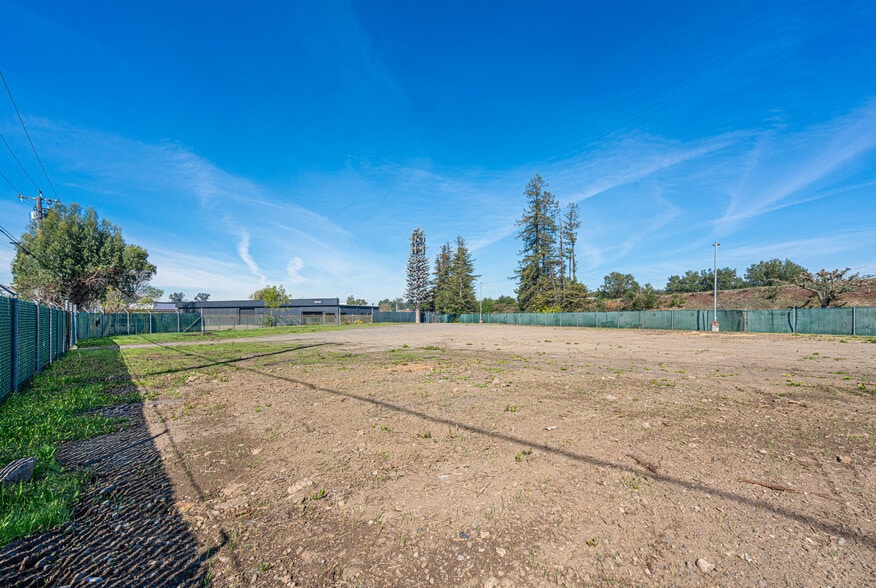 More Photos Of 10342 Old Redwood Hwy, Windsor Warehouse For Sale