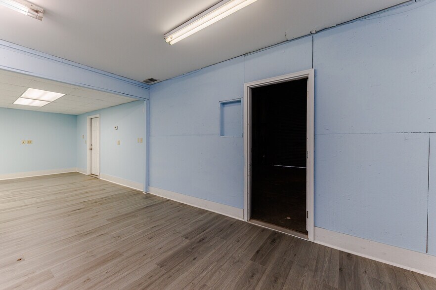 More Photos Of 1375 Access Rd, Covington Freestanding For Sale