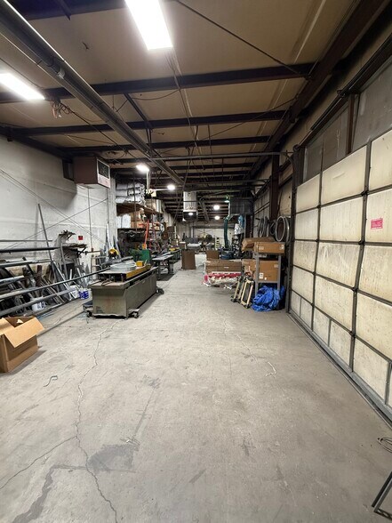 More Photos Of 2991 S Tejon St, Englewood Warehouse For Sale