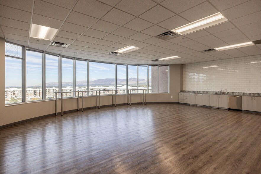 More Photos Of 7730 S Union Park Ave, Midvale Office For Lease