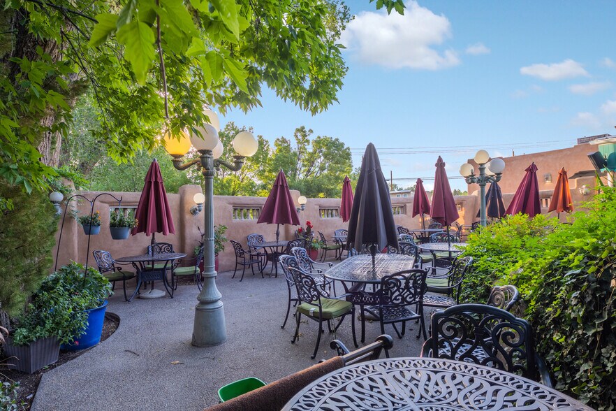 More Photos Of 8032 4th St NW, Albuquerque Restaurant For Sale