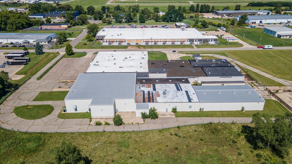 More Photos Of 205 Oliver Dr, Marshall Manufacturing For Sale