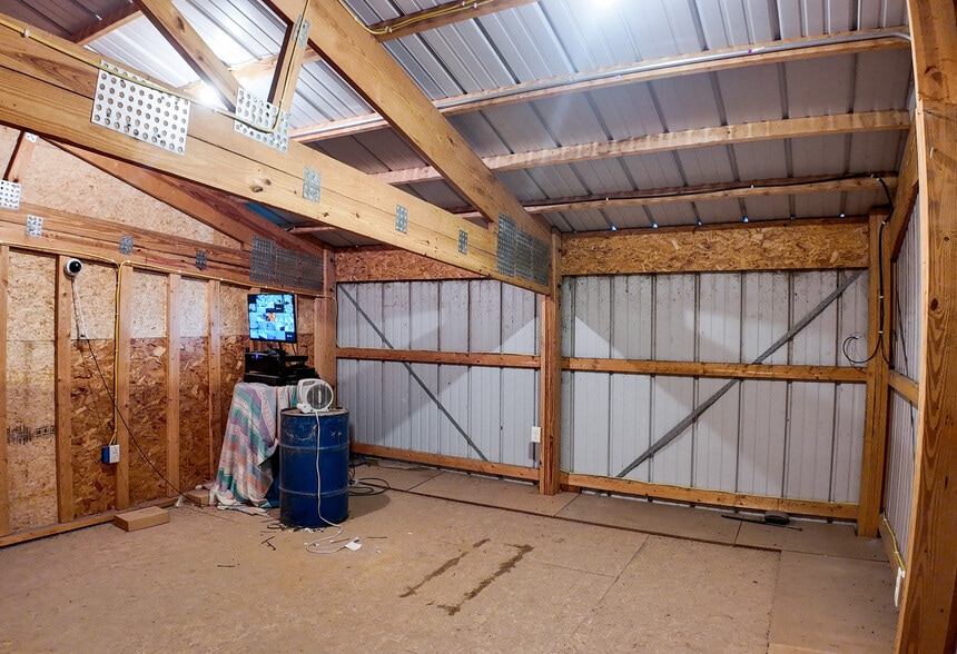 More Photos Of 28189 West Ave, Canton Industrial For Sale