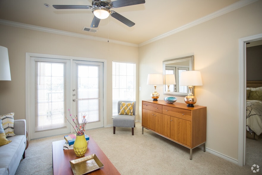 More Photos Of Mooreview Pky @ Loudoun County Pky, Ashburn Unknown For Lease