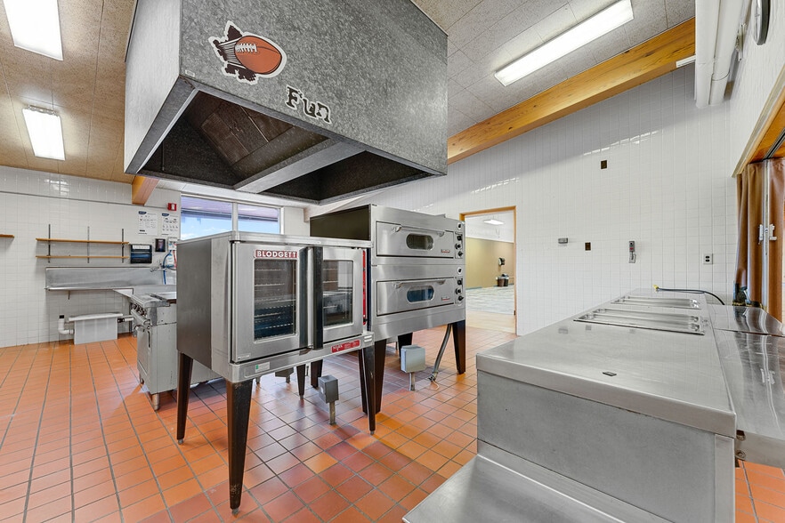 More Photos Of S5864 State Highway 23, Loganville Light Distribution For Sale