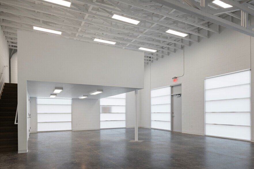 More Photos Of 220 NW 13th St, Oklahoma City Storefront Retail Office For Lease